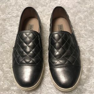 Steve Madden slip ons